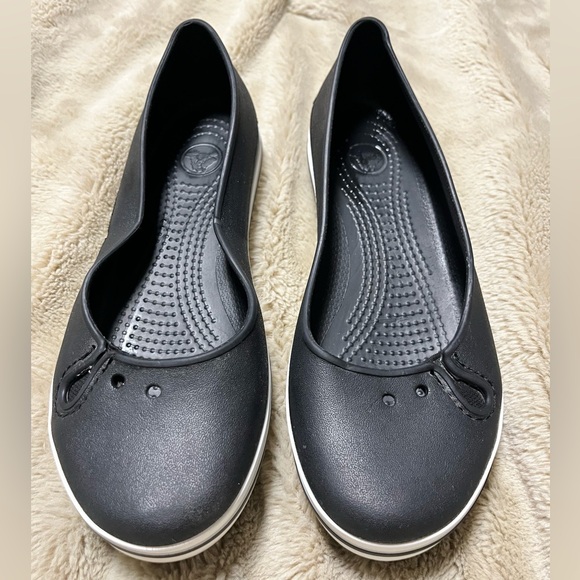 CROCS Shoes - Prima Crocs size 6